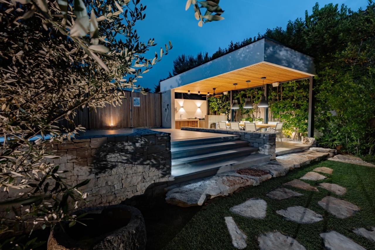 Residence Pecek Novigrad Istria Extérieur photo